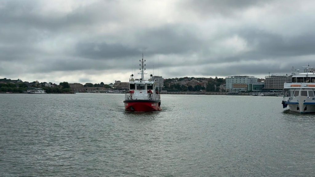 MApN pregătește elicoptere și nave militare pentru intervenția la tancul LPG GAS LISBON; a fost emisă avertizare de navigație &icirc;n Marea Neagră
 - poza 1