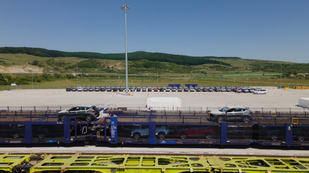 DP WORLD lansează un coridor intermodal pilot pentru vehicule finite &icirc;ntre Europa de Vest și sud-estul Europei
 - poza 1