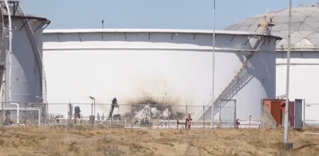 Un mort şi mai mulţi răniţi în Olanda, într-o explozie în Europoort, în portul Rotterdam, într-o rafinărie a grupului elveţian Gunvor Energy Rotterdam; Pană de curent şi un incendiu, anterior - poza 1