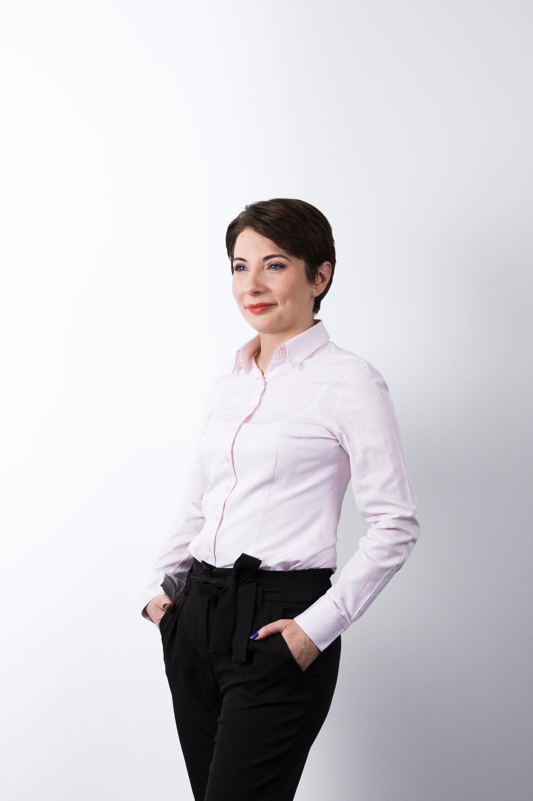 Adina Aurel, Wolf Theiss: &ldquo;Rom&acirc;nia are argumente solide pentru a atrage investiții străine &icirc;n centre de date dedicate inteligenței artificiale&rdquo;
 - poza 2
