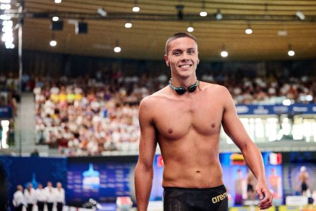 David Popovici a câştigat şi al treilea aur european consecutiv la 200 m liber - poza 1