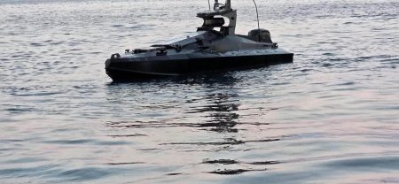 Armata Română a distrus cu un avion F-16 o dronă marină încărcată cu explozibil, în zona platformei Neptun Deep din Marea Neagră (Miruță) - poza 1
