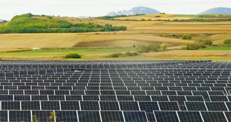 BERD acordă un împrumut de 120 milioane euro pentru a sprijini energia regenerabilă din România - poza 1