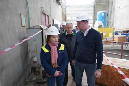 Lucian Rusu, PNL: A fost semnat contractul pentru furnizarea şi montarea echipamentelor hidromecanice ale Barajului şi Amenajării Hidroenergetice Paşcani - poza 1