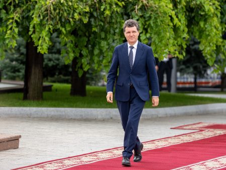 Nicuşor Dan: Am reprimit asigurări că în urma reformei educaţiei din Ucraina şcolile româneşti nu vor avea de suferit - poza 1