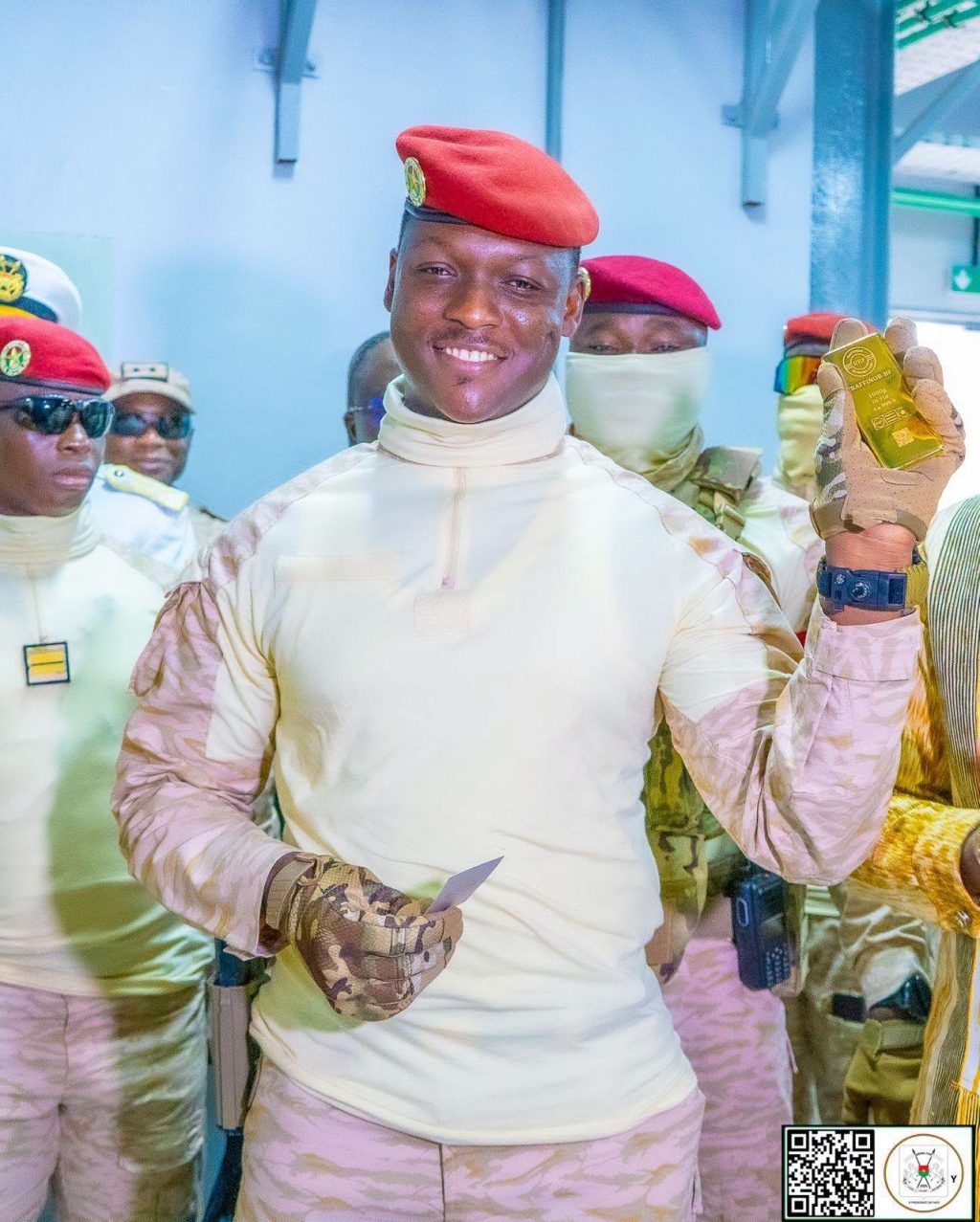 Burkina Faso a inaugurat, la Ouagadougou, prima sa rafinărie de aur
 - poza 1