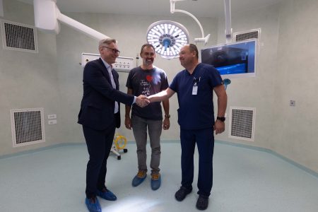 Noul bloc operator pentru chirurgie de urgență și endoscopie de la Spitalul “Marie Curie” din București a fost finalizat în urma unei investiții Groupama de 1,25 mil. Euro - poza 1