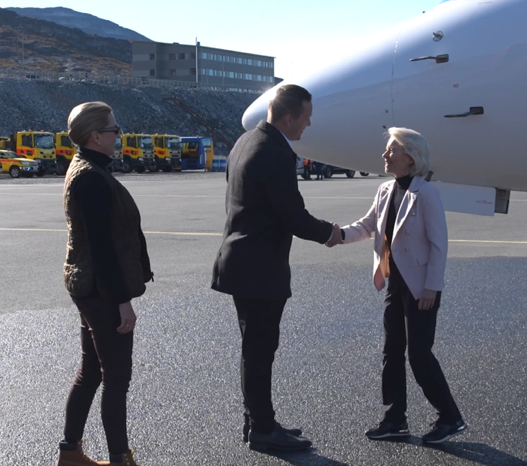 Von der Leyen a sosit în Groenlanda, pentru a demonstra sprijinul UE față de insula arctică râvnită de Trump