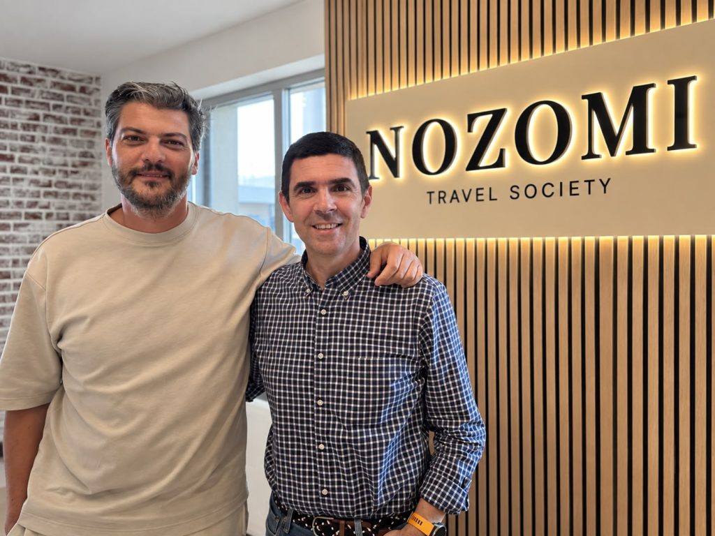 Vlad Enăchescu se alătură echipei de &icirc;nsoţitori de grup NOZOMI Travel
 - poza 1