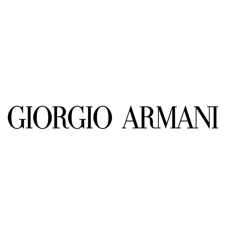Armani este dispus să atragă mai mulți investitori în vânzarea participației de 15% (directorul general)
