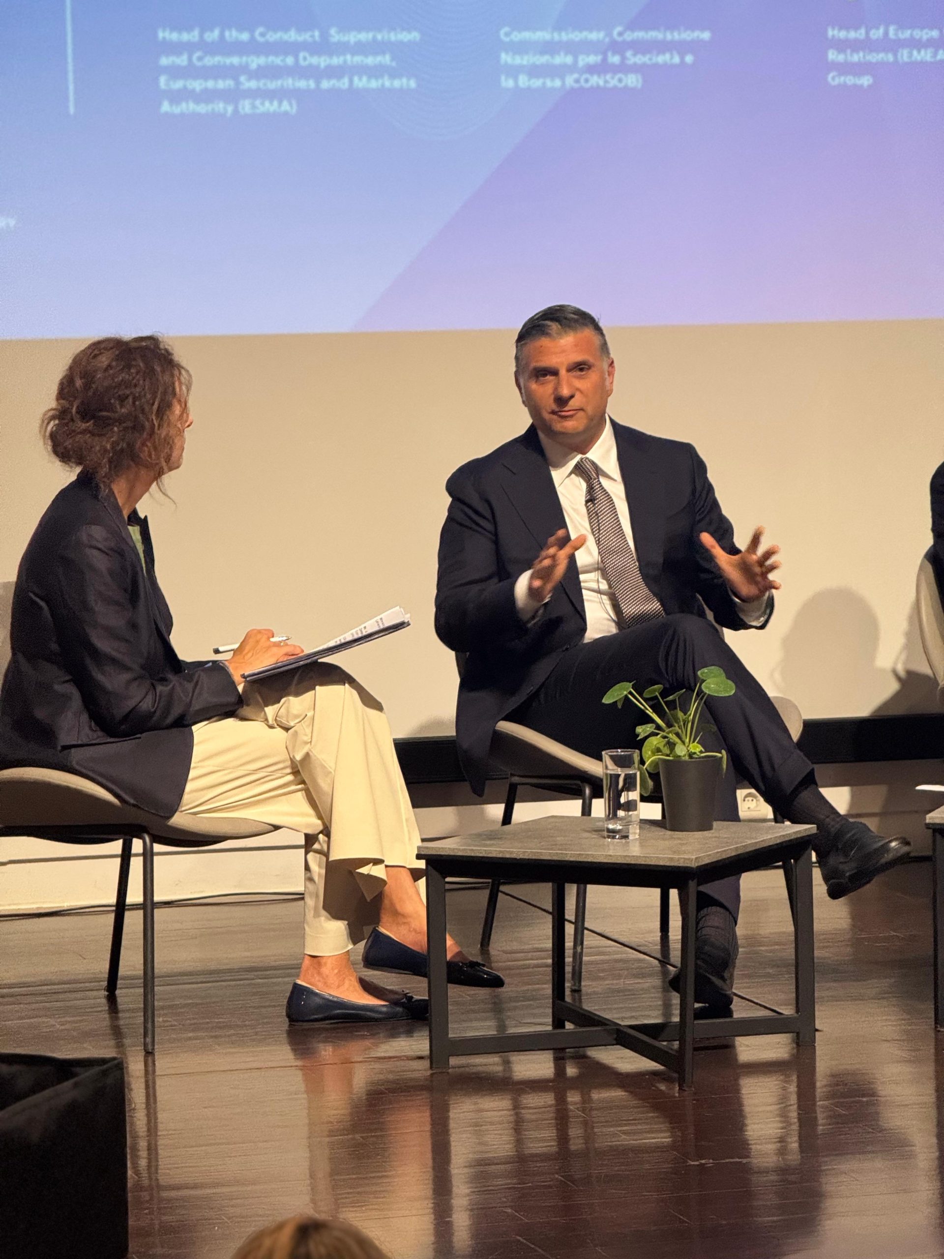 Alexandru Petrescu, Președinte ASF: Decizii pentru interesul național &icirc;ntr-o dimensiune europeană &ndash; ASF la Simpozionul HCMC de la Atena
 - poza 3