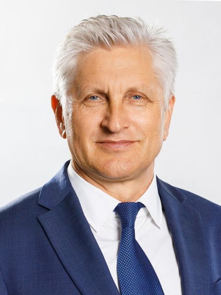 Nicolae Juravschi: Performanța sportivă poate deschide multe oportunități, dar responsabilitatea financiară este cea care contribuie la transformarea succesului de moment într-o stabilitate pe termen lung - poza 1