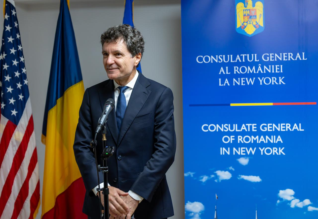 Imagine asociată subiectului: Nicușor Dan cere formarea unui guvern care să treacă de votul Parlamentului
