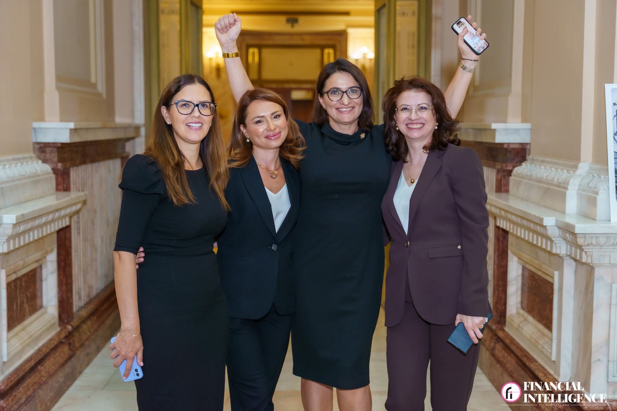 Financial Intelligence &icirc;mplinește 8 ani. Opt ani de informație, analiză, dialog și &icirc;ncredere
 - poza 8
