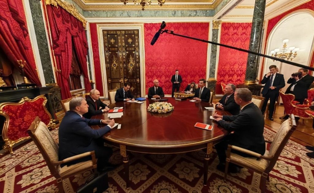 Emisarii SUA Witkoff și Kushner fac o escală &icirc;n orașul Rzeszow din Polonia, &icirc;n drumul lor de la Moscova la Kiev
 - poza 1