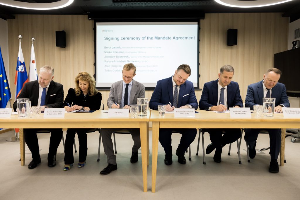 BID angajează, &icirc;n numele statului rom&acirc;n, 50 de milioane de euro &icirc;n noul Fond al Fondurilor pentru Infrastructură al Inițiativei celor Trei Mări
 - poza 1