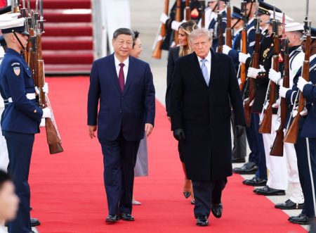 SUA și China prelungesc armistițiul comercial până pe 10 ianuarie. Xi Jinping, primit cu fast de Trump la Washington: „Ar trebui să fim parteneri, nu rivali” - poza 1