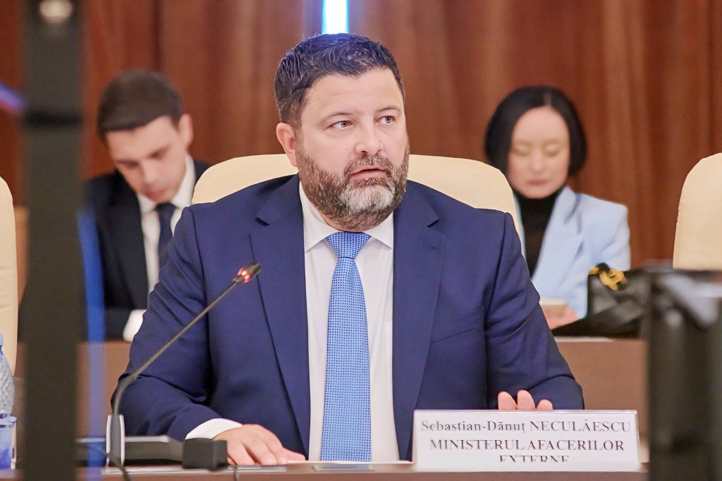 Ministrul de Externe, despre posibilitatea ca Rom&acirc;nia să asigure unele costuri pentru trupele americane staţionate &icirc;n ţara noastră: Este un interes strategic major ca Statele Unite să aibă o prezenţă &icirc;n Rom&acirc;nia / Suntem &icirc;n dialog
 - poza 1