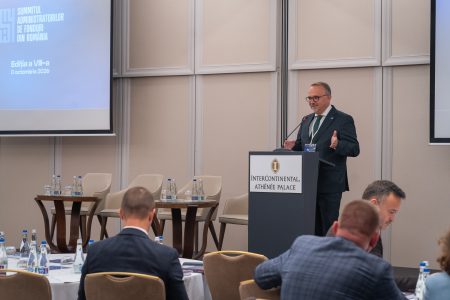 Industria fondurilor de investiții a crescut de peste patru ori, în ultimii 7 ani, iar viitorul depinde de investițiile recurente, digitalizare și educație financiară (AAF) - poza 1