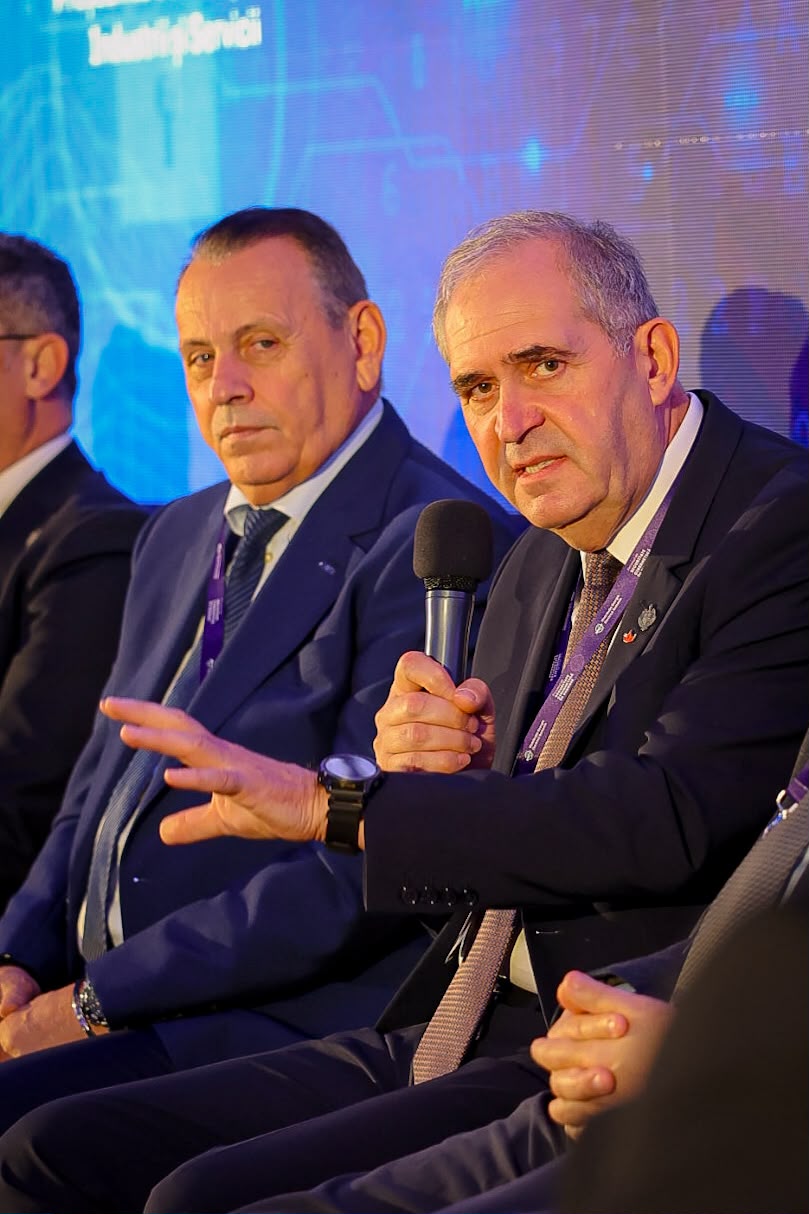 Bende S&aacute;ndor: Tarifele de distribuție a energiei nu sunt stabilite politic, ci &icirc;n funcție de costurile fiecărui operator
 - poza 1