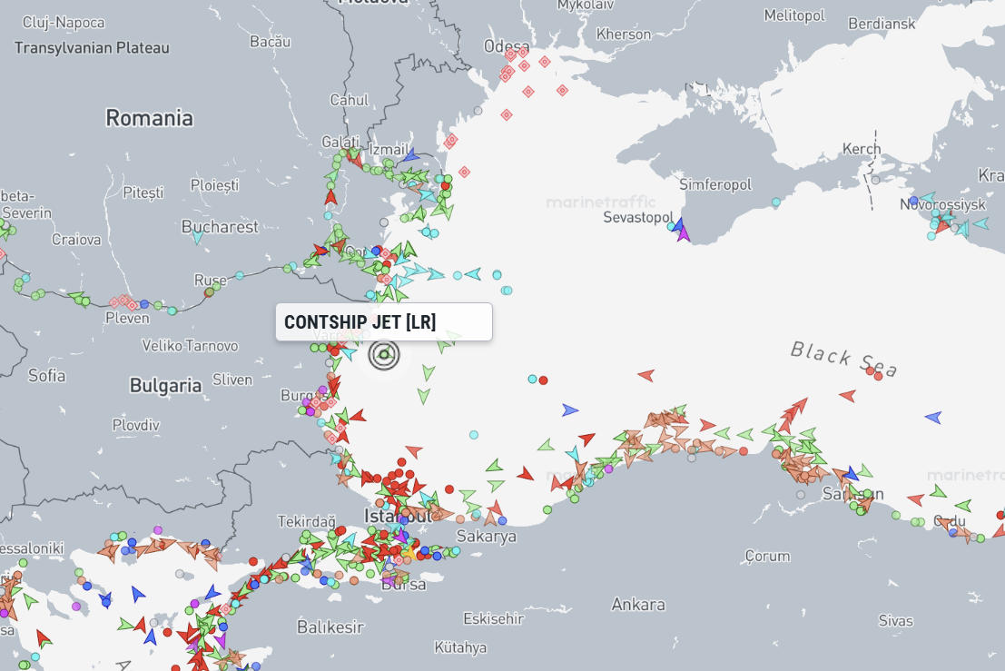 Portcontainerul CONTSHIP JET, care se îndrepta spre Constanța, s-a scufundat după un atac cu trei drone în Marea Neagră; nava transporta și substanțe periculoase; România, Bulgaria și Turcia au convenit intensificarea cooperării pentru protejarea navelor comerciale