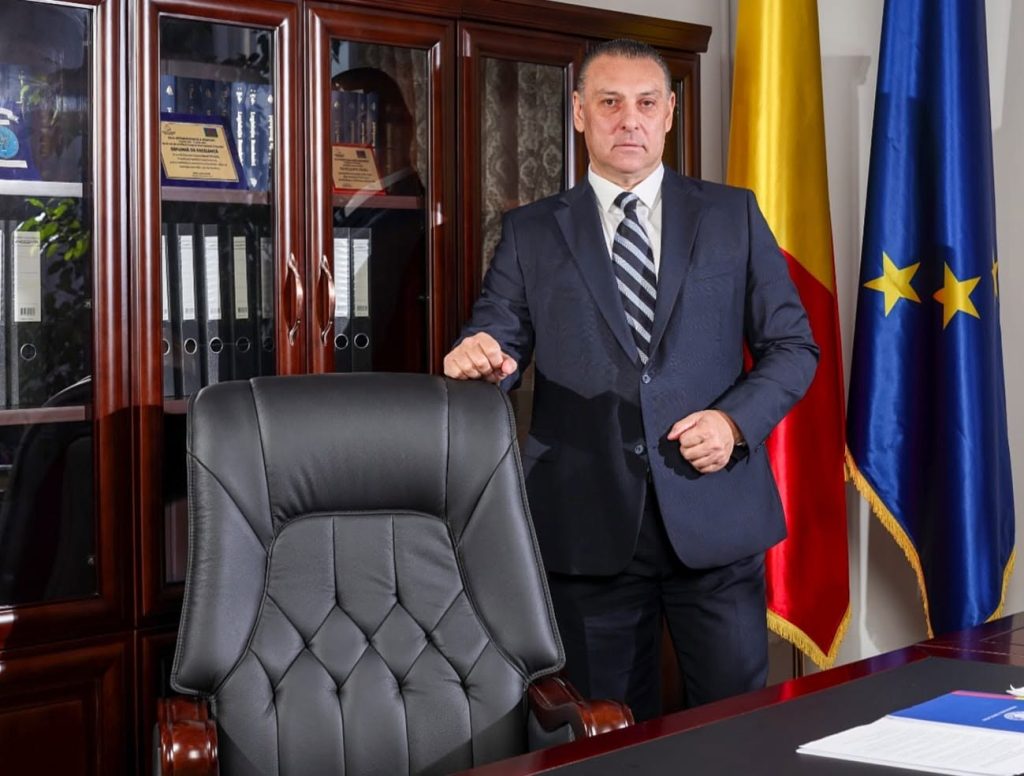 Scandal privind sediul PUSL de la Arcul de Triumf, propus pentru Muzeul Romilor. Nicolae Păun acuză o posibilă atribuire către ERIAC și cere explicații Guvernului
 - poza 1