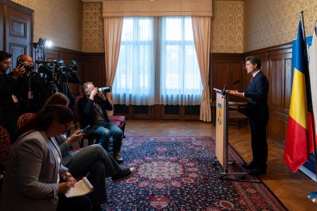 Nicuşor Dan: O prezenţă AUR la guvernare ar afecta relaţia cu partenerii noştri - poza 1